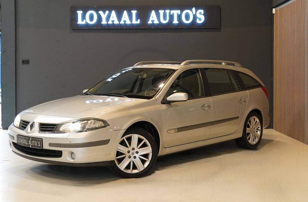 Renault Laguna Grand Tour 2.0-16V Tech Line | 1E EIG | PANO, Voorwielaandrijving, 135 pk, Gebruikt, 4 cilinders