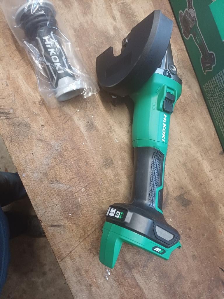 Hikoki G3613DVEW4Z Accu Haakse Slijper 36V (Body), Ophalen of Verzenden, Nieuw, Minder dan 700 watt, Haakse handslijpmachine