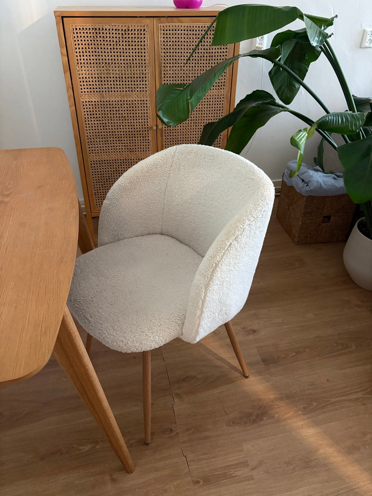 Sostrene Grene Stoel met Teddystof, Ophalen, Wit, Zo goed als nieuw, Eén