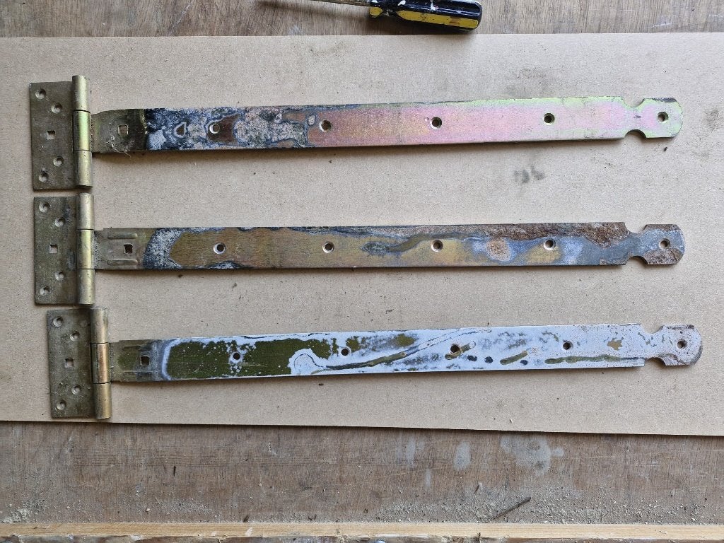 scharnieren / hengen 55 cm, Doe-het-zelf en Verbouw, Hang- en Sluitwerk, Ophalen, Zo goed als nieuw, IJzer, Scharnier