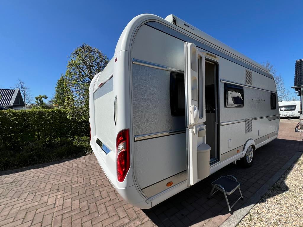 Hobby 560 KMFE | 2017 | stapelbed | Airco | Mover | Luifel.., Rondzit, Hobby, Bedrijf, Kachel