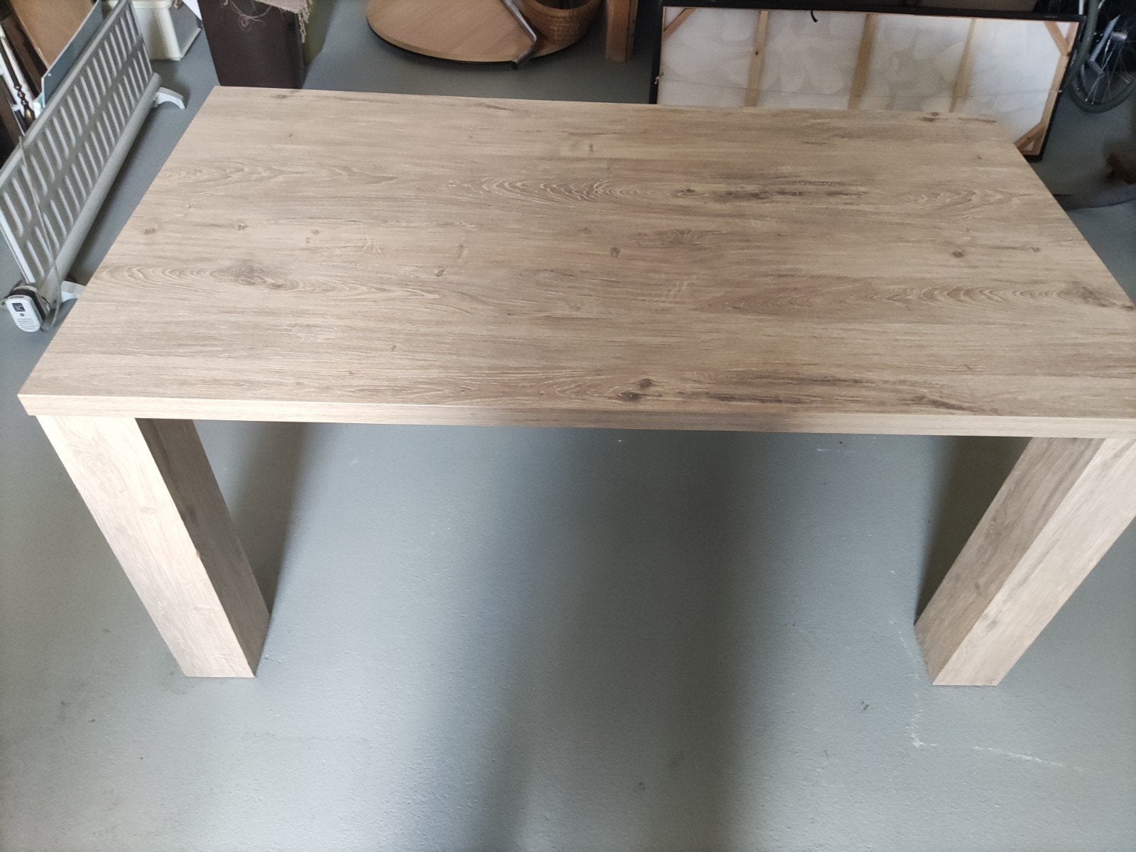 eetkamertafel, Ophalen