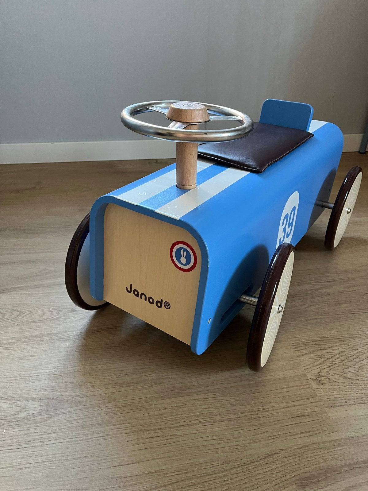 Janod Loopauto Blauw - Retro Raceauto, Ophalen, Zo goed als nieuw, Loopvoertuig