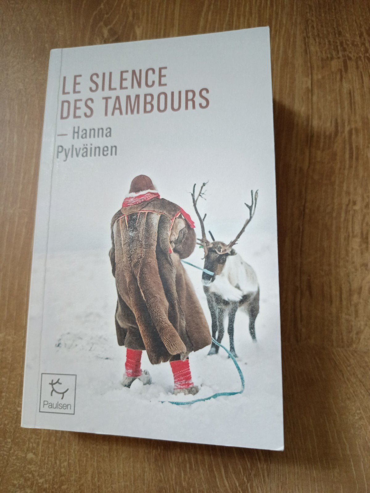 Le Silence des Tambours - Hanna Pylväinen, Ophalen of Verzenden, Zo goed als nieuw, Hanna Pylväinen, Europa overig