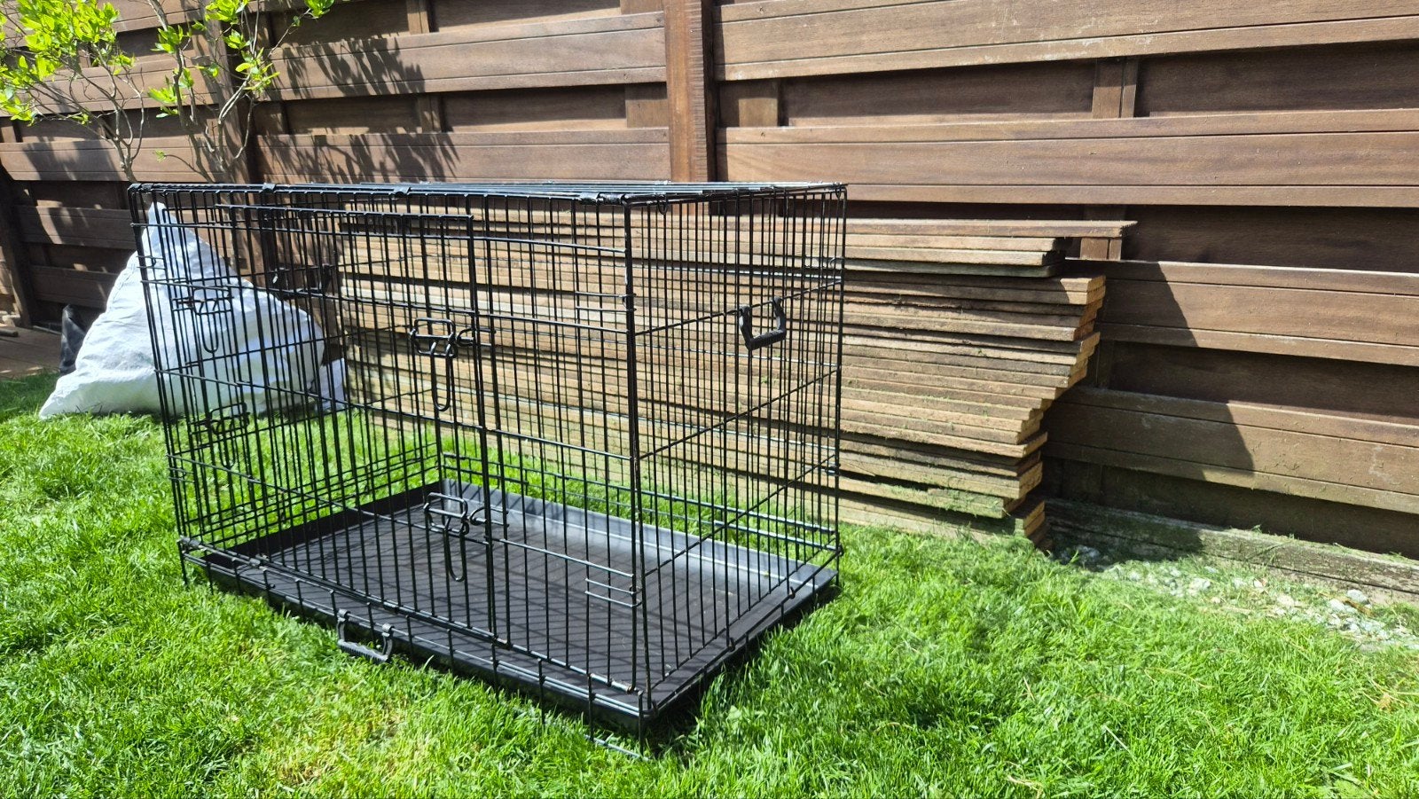 Honden bench, Ophalen, Zo goed als nieuw