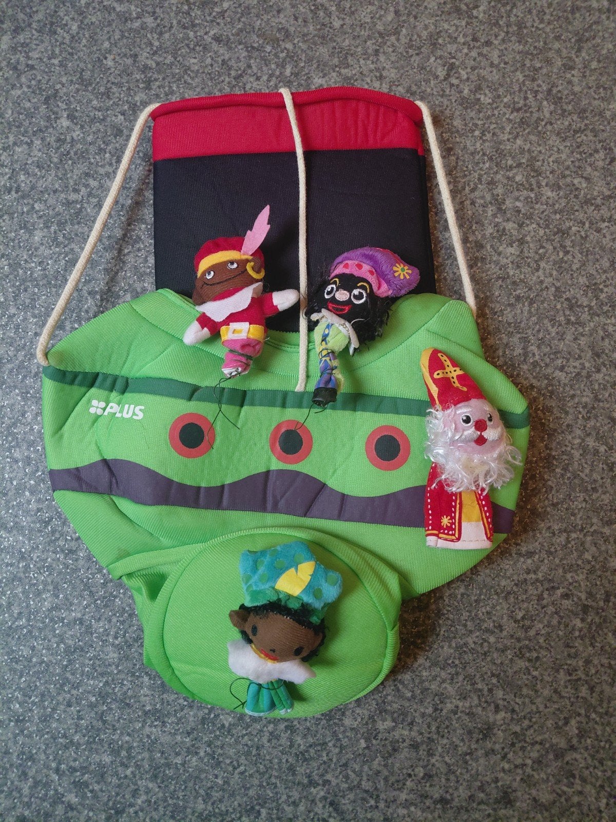 plus stoomboot, Ophalen