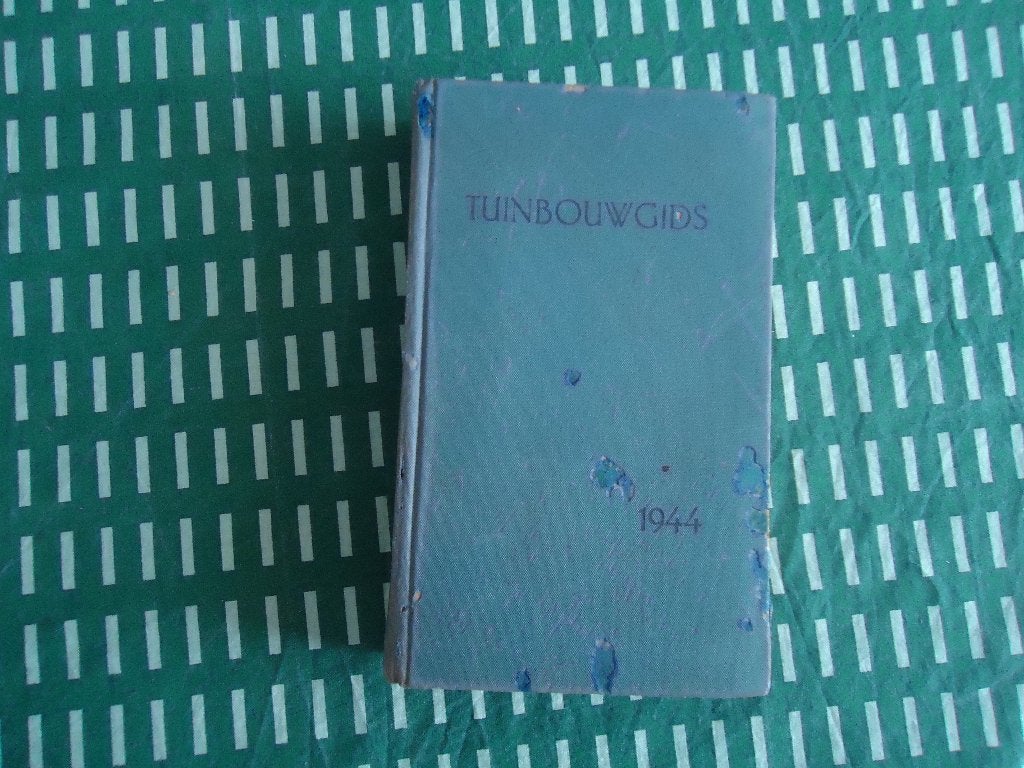 1944 Nederlandse tuinbouwgids  interessant boek in goede st., Gelezen, Ophalen of Verzenden, Rijkstuinbouwvoorlichtingsdienst s'-Gravenhage.
