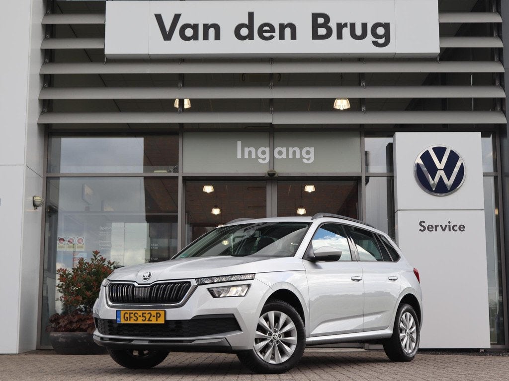 Skoda Kamiq 1.0 TSI 110 pk DSG Ambition | Camera | Stoelverw, Gebruikt, Euro 6, Grijs, 3 cilinders