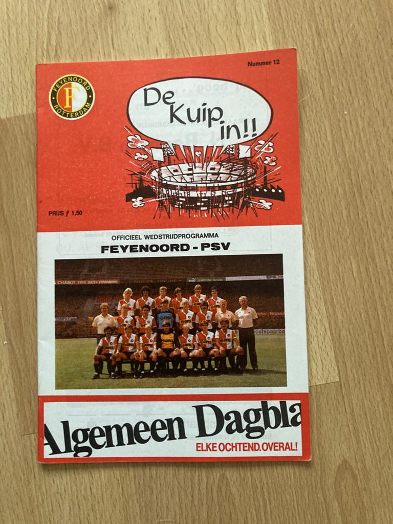 PROGRAMMABOEKJE FEYENOORD-PSV 84-85, Verzamelen, Ophalen of Verzenden, Zo goed als nieuw, Feyenoord, Overige typen