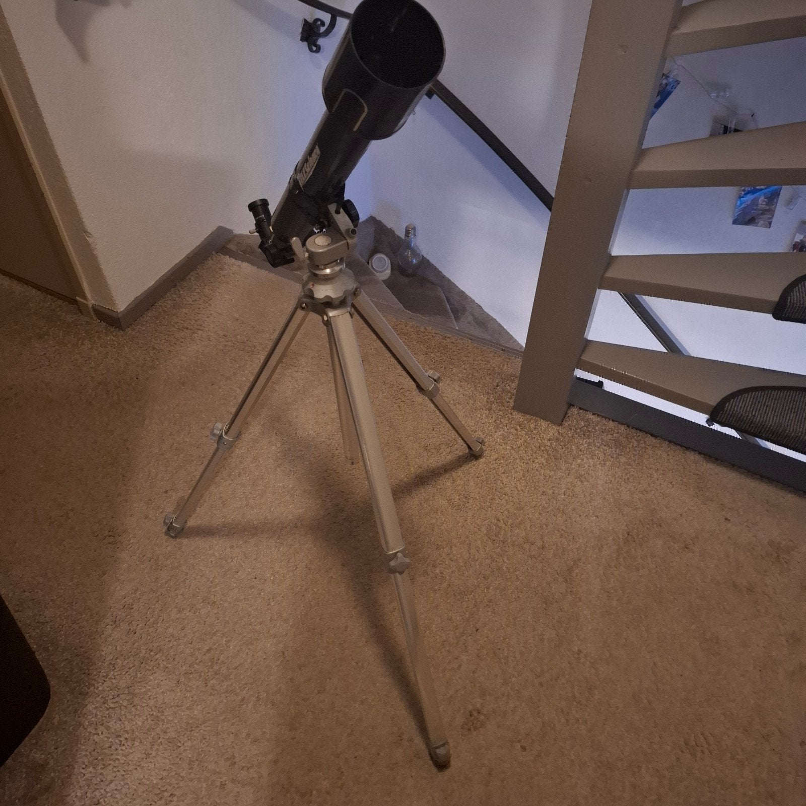 Telescoop met statief - Functioneel met kleine reparatie, Gebruikt, Lenzentelescoop (refractor), Met statief, Ophalen of Verzenden