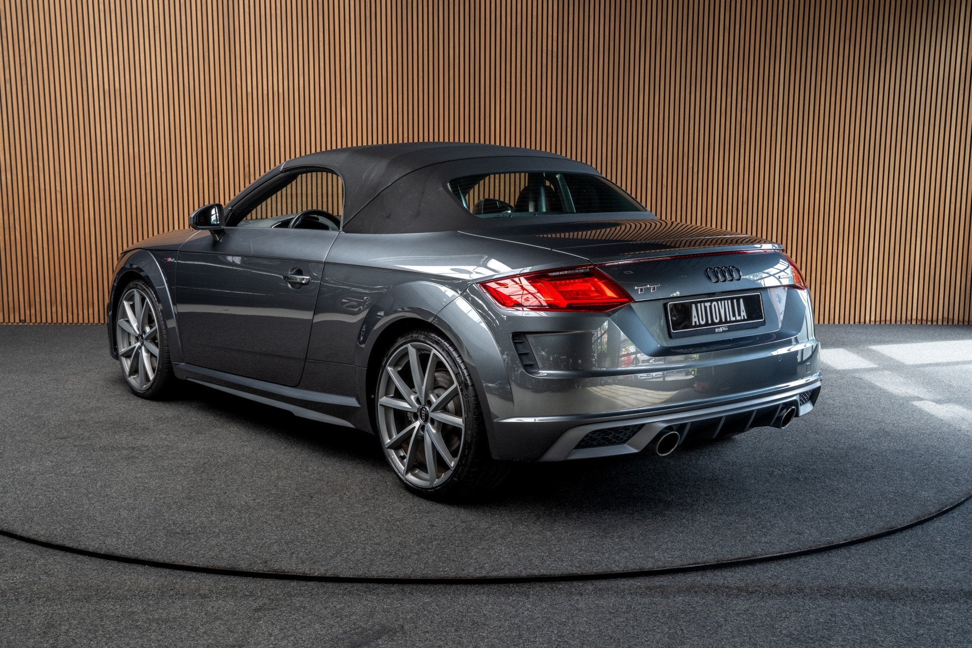Audi TT Roadster 45 TFSI quattro Pro Line S Competition B&O, Gebruikt, Euro 6, 4 cilinders, 2 stoelen