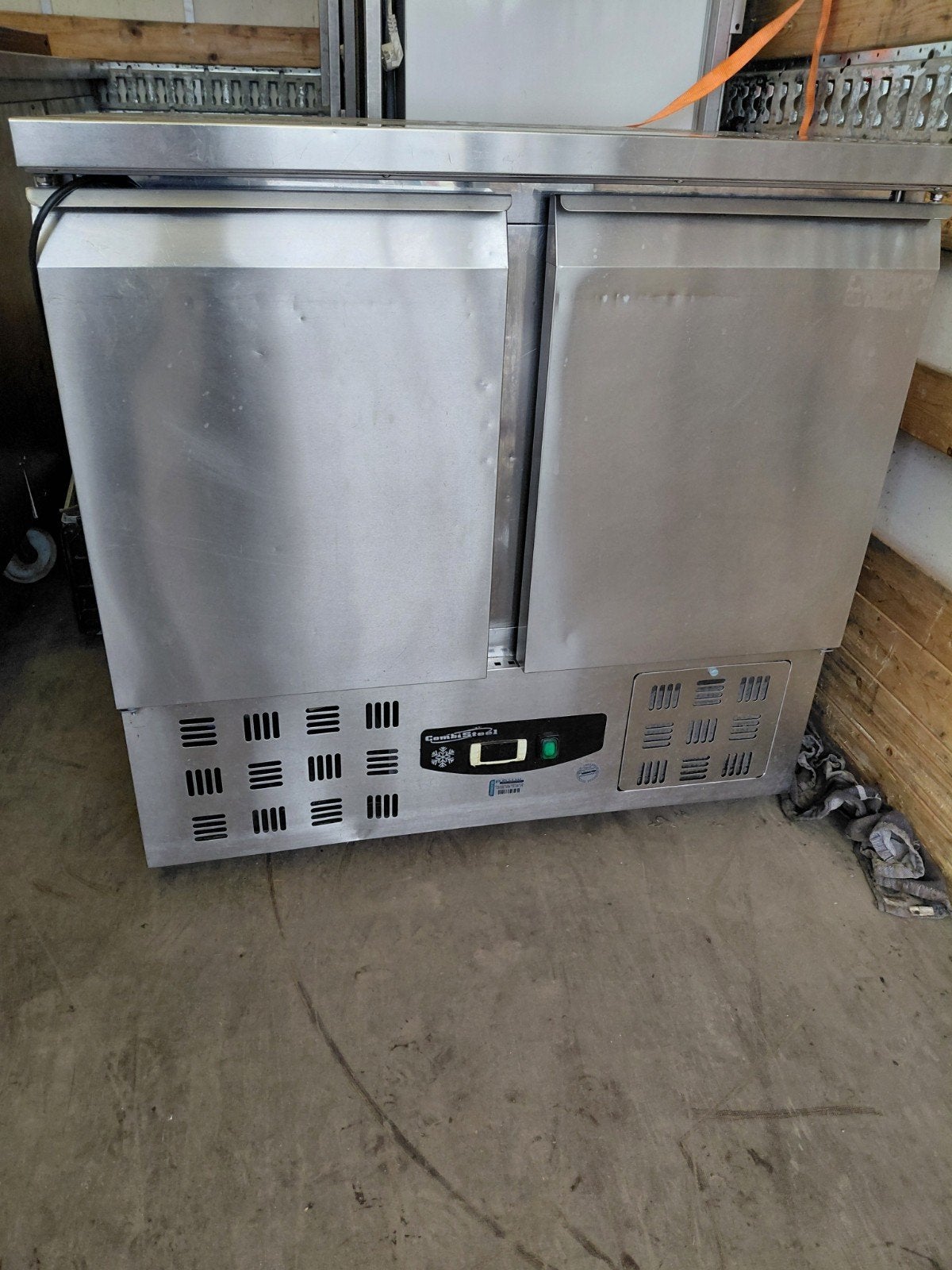 koelwerkbank rvs 90cm breed, Witgoed en Apparatuur, Zonder vriesvak, 200 liter of meer, 60 cm of meer, Ophalen