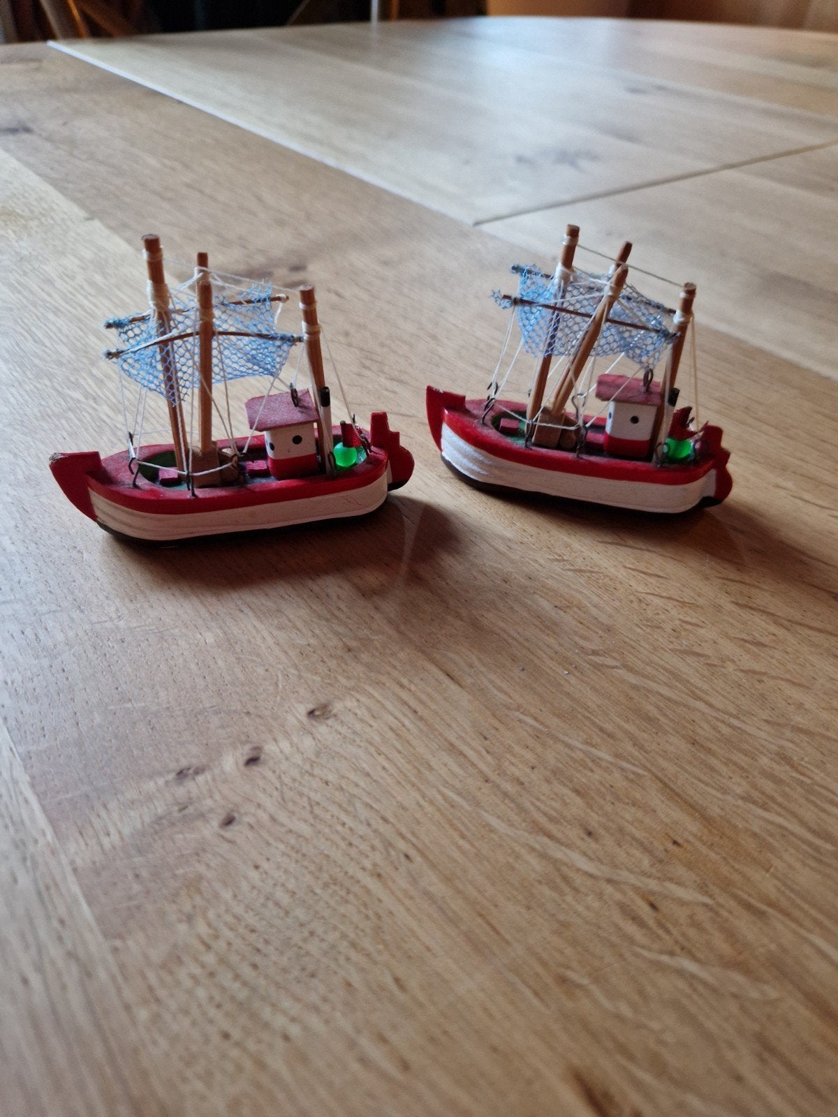 HOUTEN MINIATUUR BOOTJES, Ophalen of Verzenden, Schaalmodel