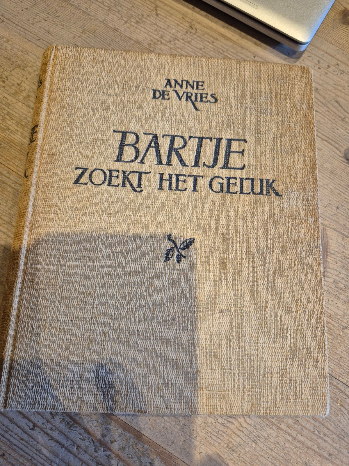 Bartje zoekt het Geluk, Gelezen, Ophalen of Verzenden, Anne de Vries, Drenthe