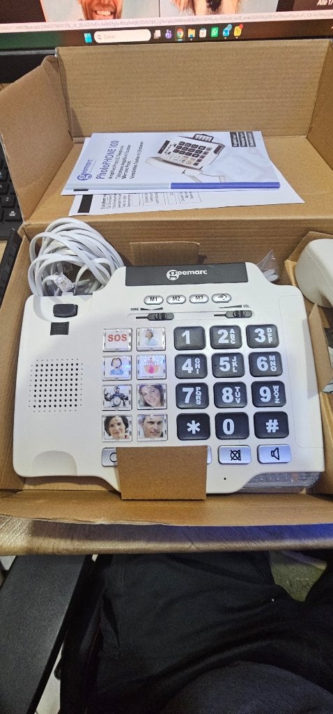 fototelefoon voor slechthorenden, Telecommunicatie, Ophalen of Verzenden, Zo goed als nieuw