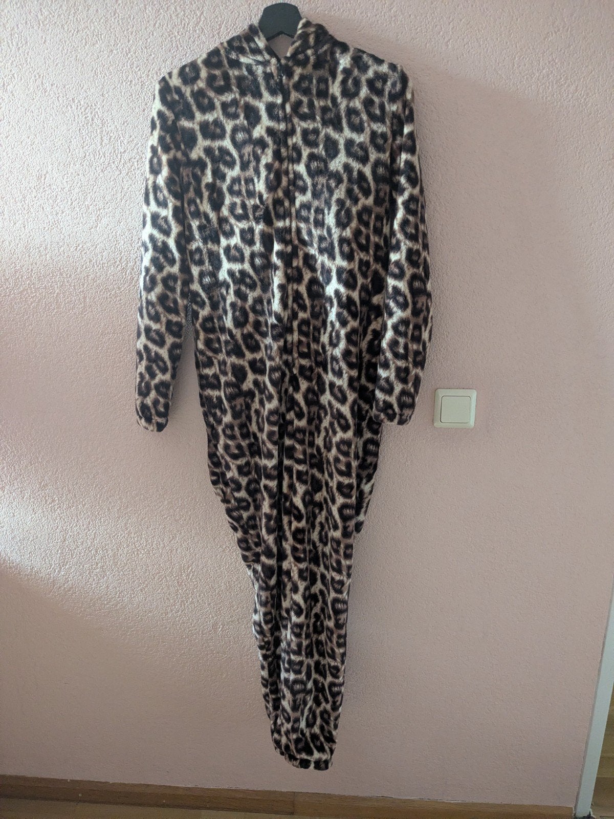 Onesie panterprint maat xs (nieuwstaat), Kleding | Dames, Huispakken, Loungable, Ophalen of Verzenden, Zo goed als nieuw, Maat 34 (XS) of kleiner