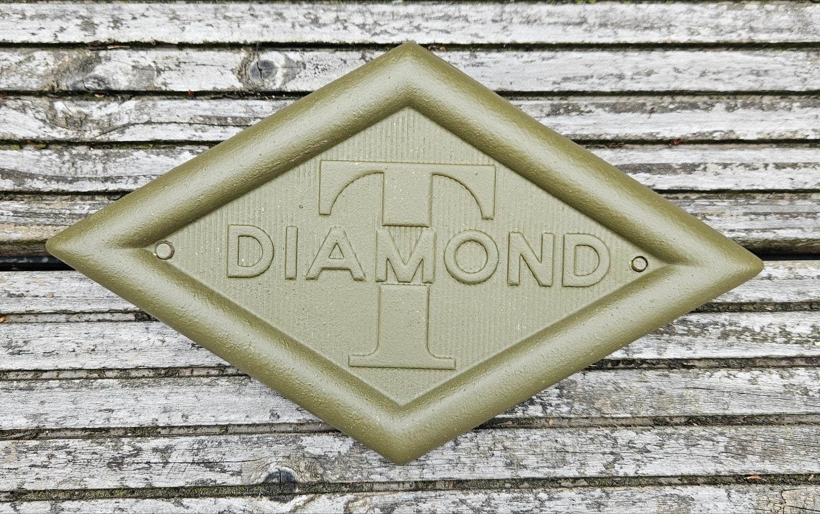 Diamond T truck embleem, Ophalen of Verzenden, Nieuw, Amerikaanse onderdelen