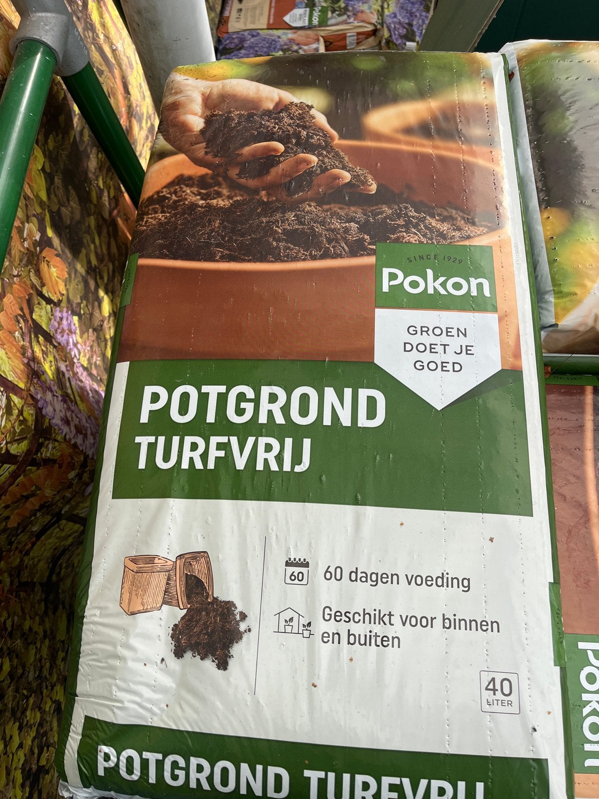 Pokon Potgrond Turfvrij 40L - Binnen & Buiten, Tuin en Terras, Ophalen of Verzenden, Potgrond