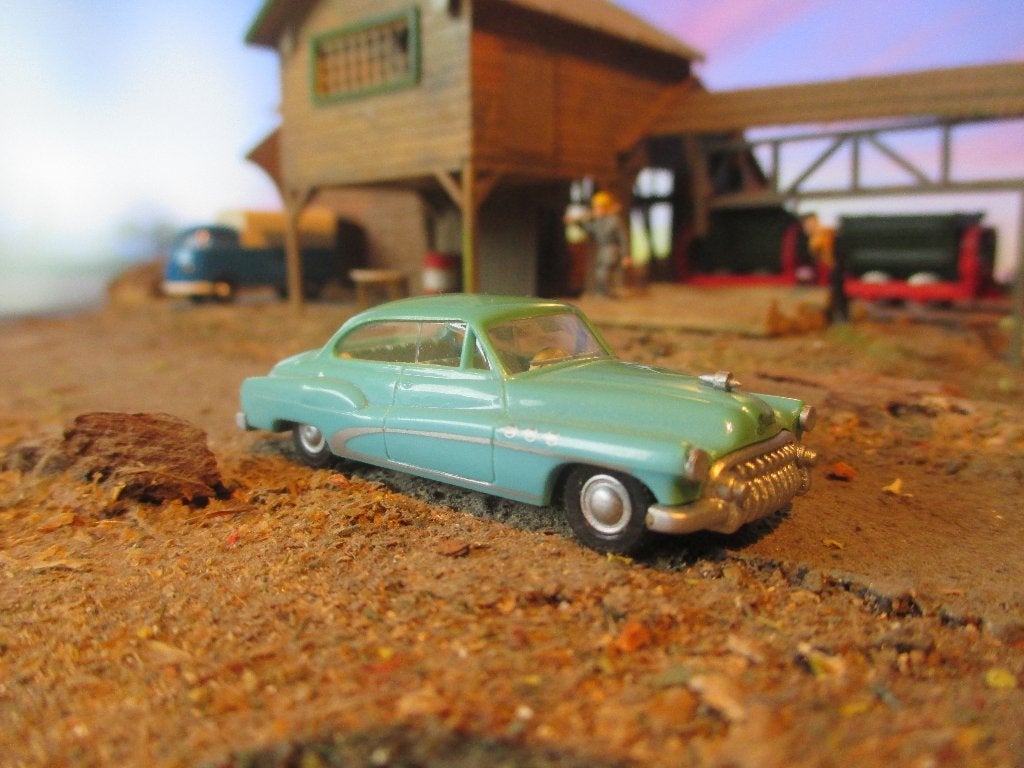 Buick Roadmaster Riviera 1950 - Praliné mint-groen, Hobby en Vrije tijd, Modelauto's | 1:87, Nieuw, Auto, Overige merken, Ophalen of Verzenden