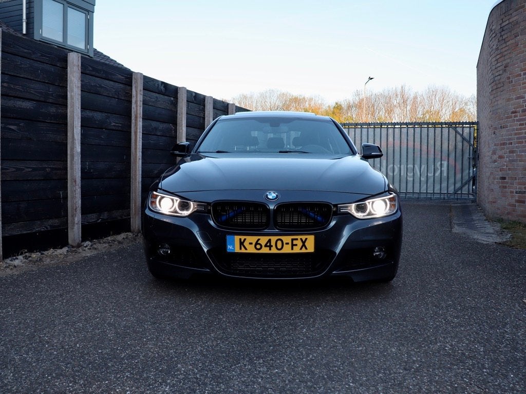BMW 3-serie 335i ActiveHybrid 3 M Sport Edition dealer O.H., Auto's, Euro 5, Achterwielaandrijving, Gebruikt, Zwart