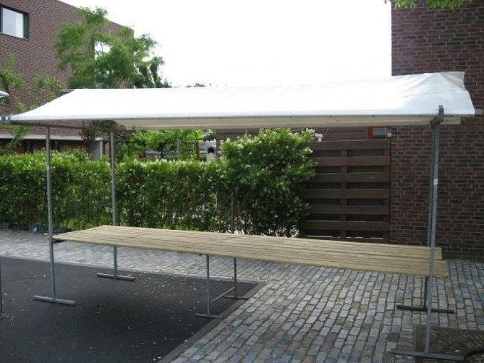 Drie marktkramen 4 meter breed met wit bovenzeil, Ophalen