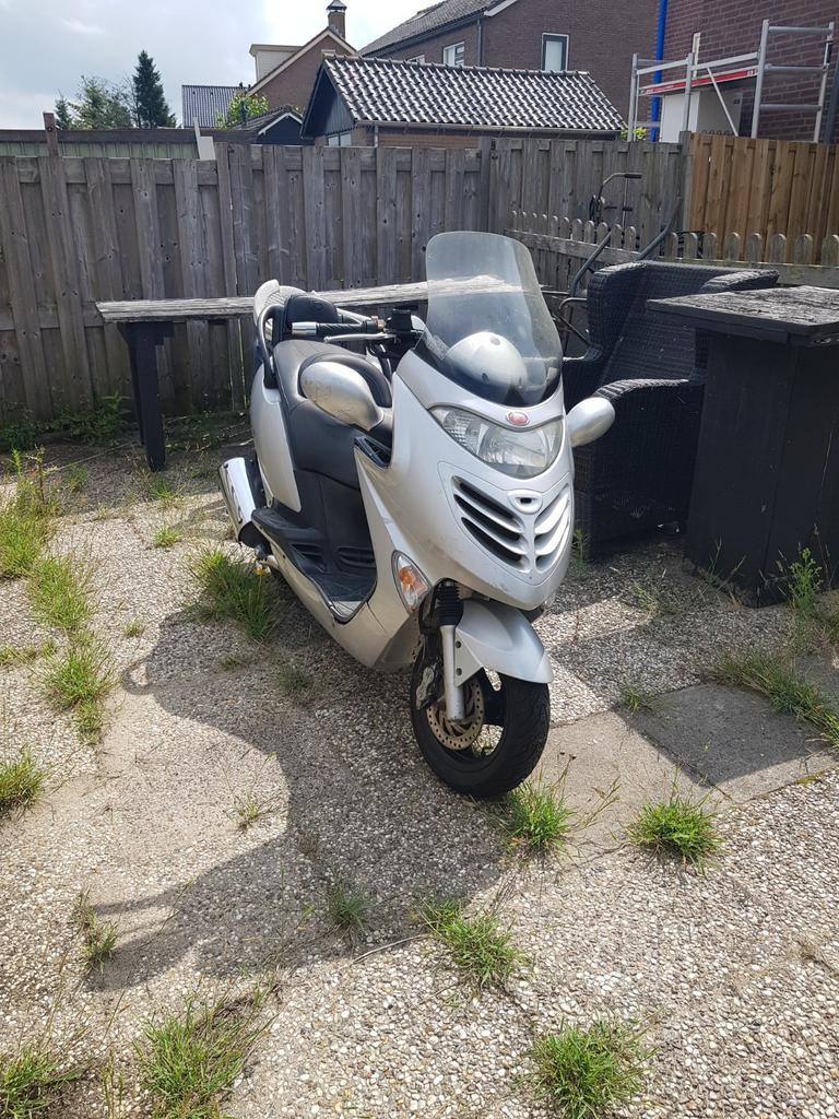 Kymco grand dink 250cc op brom 50 4t, Fietsen en Brommers, Scooters | Kymco, Ophalen, Benzine, Overige modellen