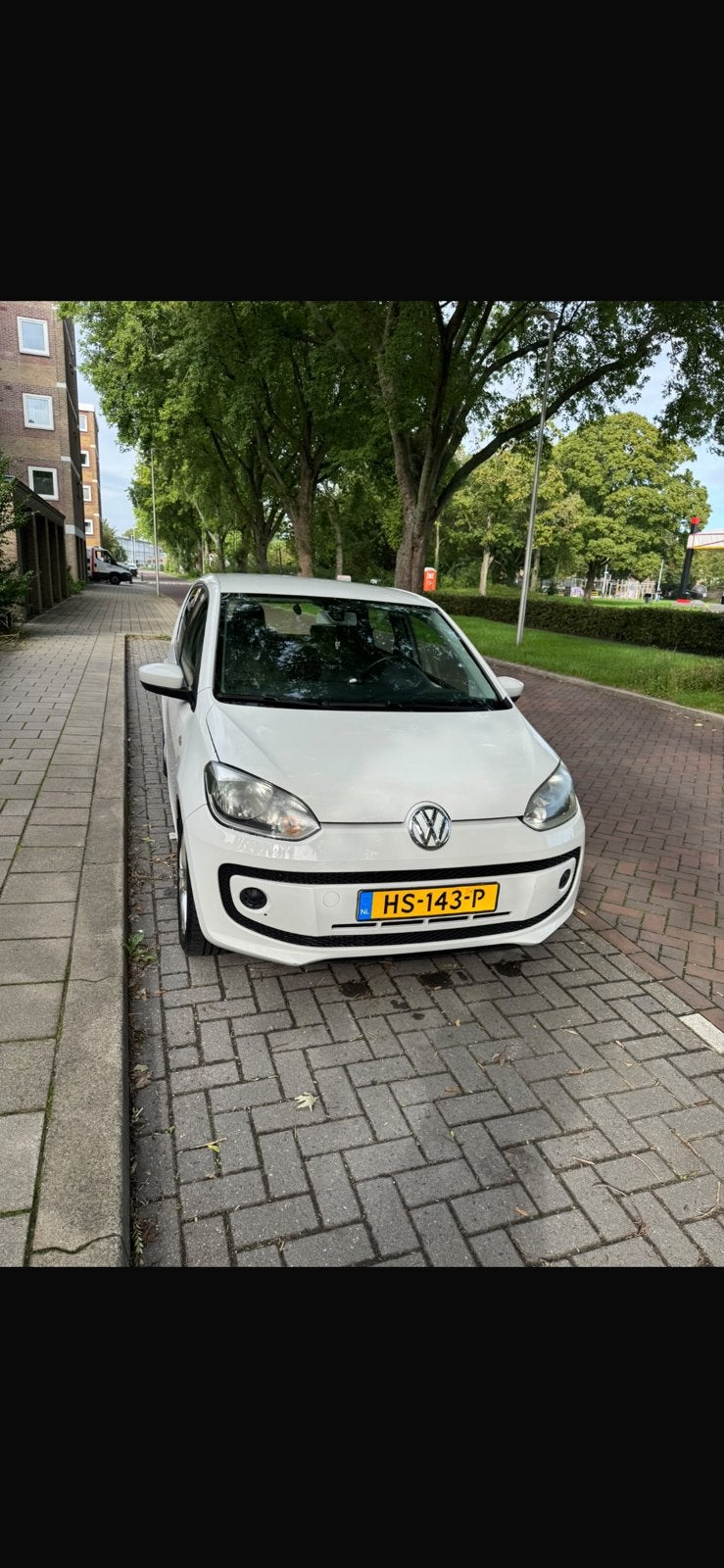 Volkswagen up! 1.0 44KW/60PK 5-DRS 2015 Wit, Voorwielaandrijving, Up!, 840 kg, 4 stoelen