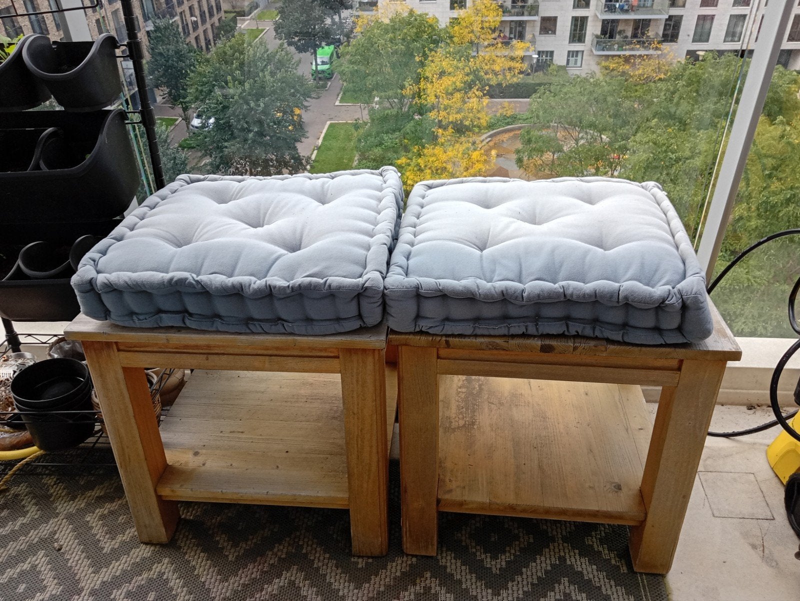 Zit tafels met kussens, Huis en Inrichting, Ophalen, Gebruikt, Vierkant, Rustiek