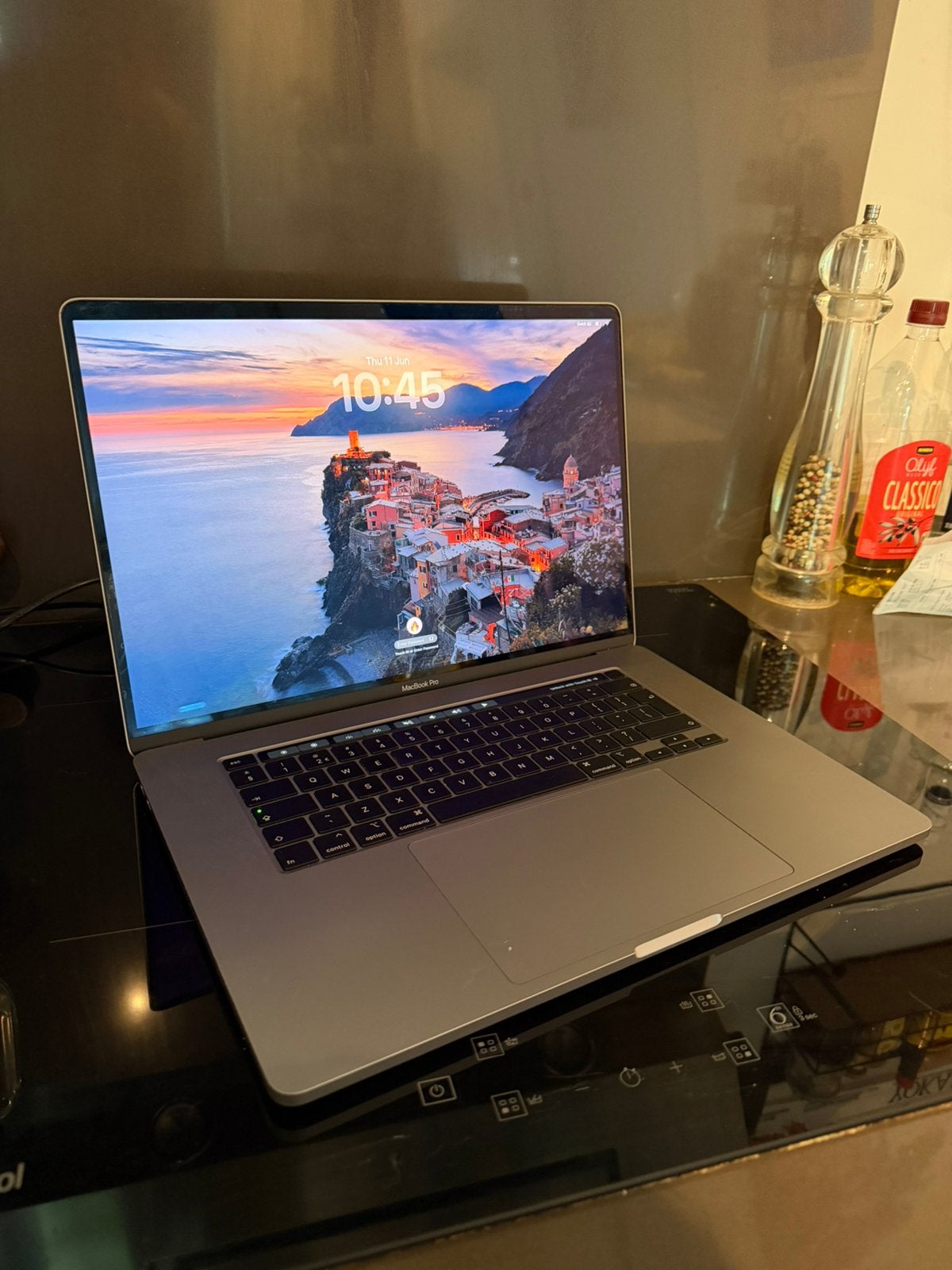 MacBook Pro 16" 2019 i9  32GB RAM  2TB SSD Windows /Bootcamp, MacBook Pro, 1 TB of meer, Gebruikt, 2 tot 3 Ghz