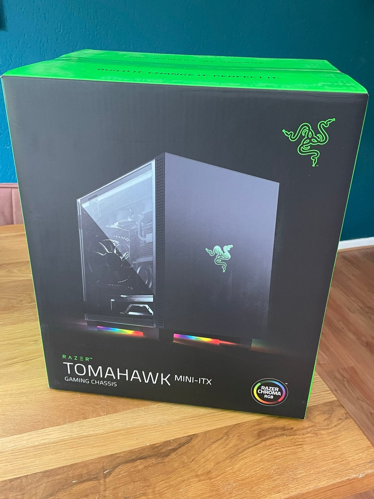 Razer Tomahawk Mini-ITX Gaming Chassis - Nieuw in doos, Computers en Software, Ophalen of Verzenden, Nieuw