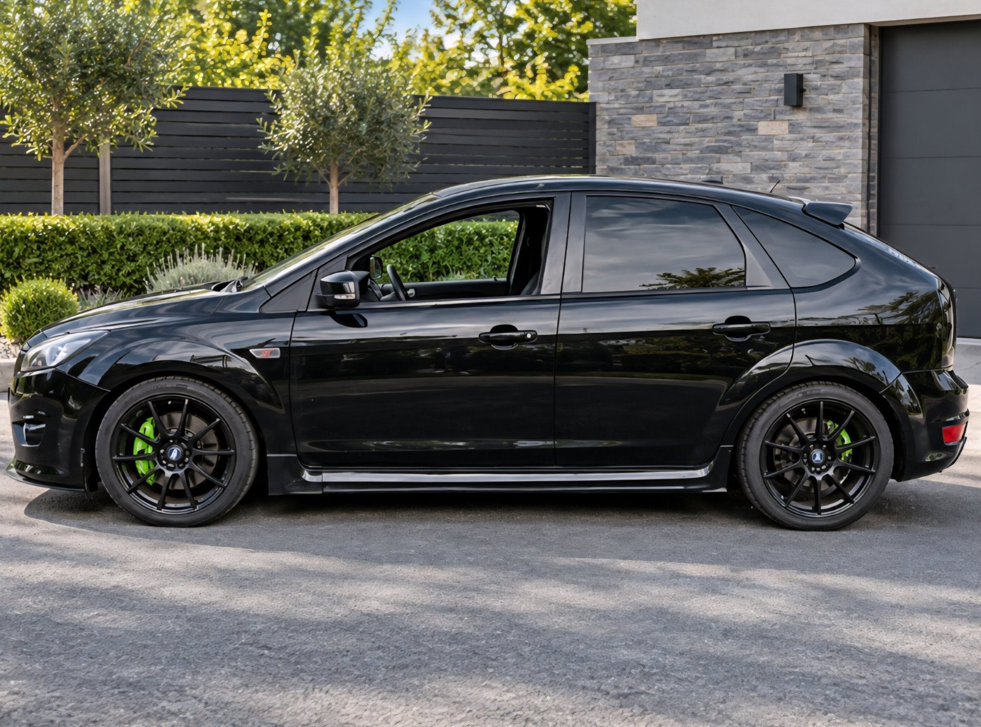 Foto 3 van Ford Focus 2.5 ST Xenon Clima 18"