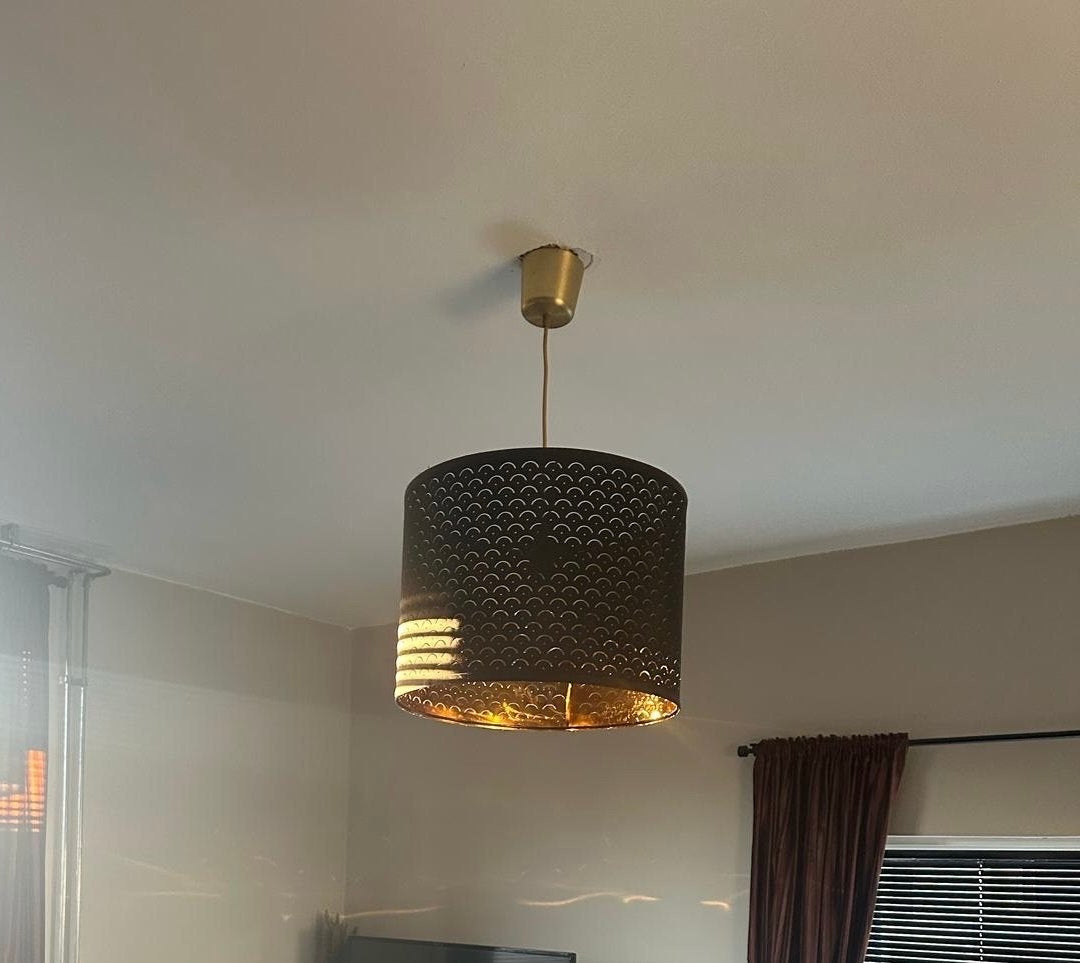 Ikea Hemma Lampenkap - Zwart met gouden binnenkant, Gebruikt, Zwart, Rond, Ophalen
