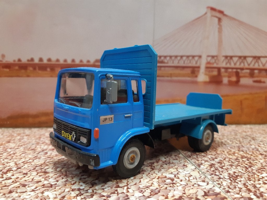 norev saviem 1:43, Ophalen of Verzenden, Gebruikt, Bus of Vrachtwagen, Norev