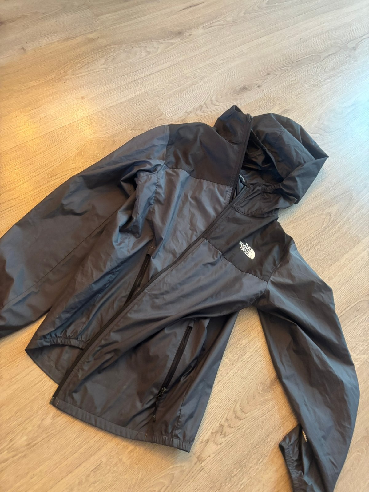 Zomerjas north face kindermaat l volwassen maar s, Ophalen of Verzenden, Zo goed als nieuw, Zwart