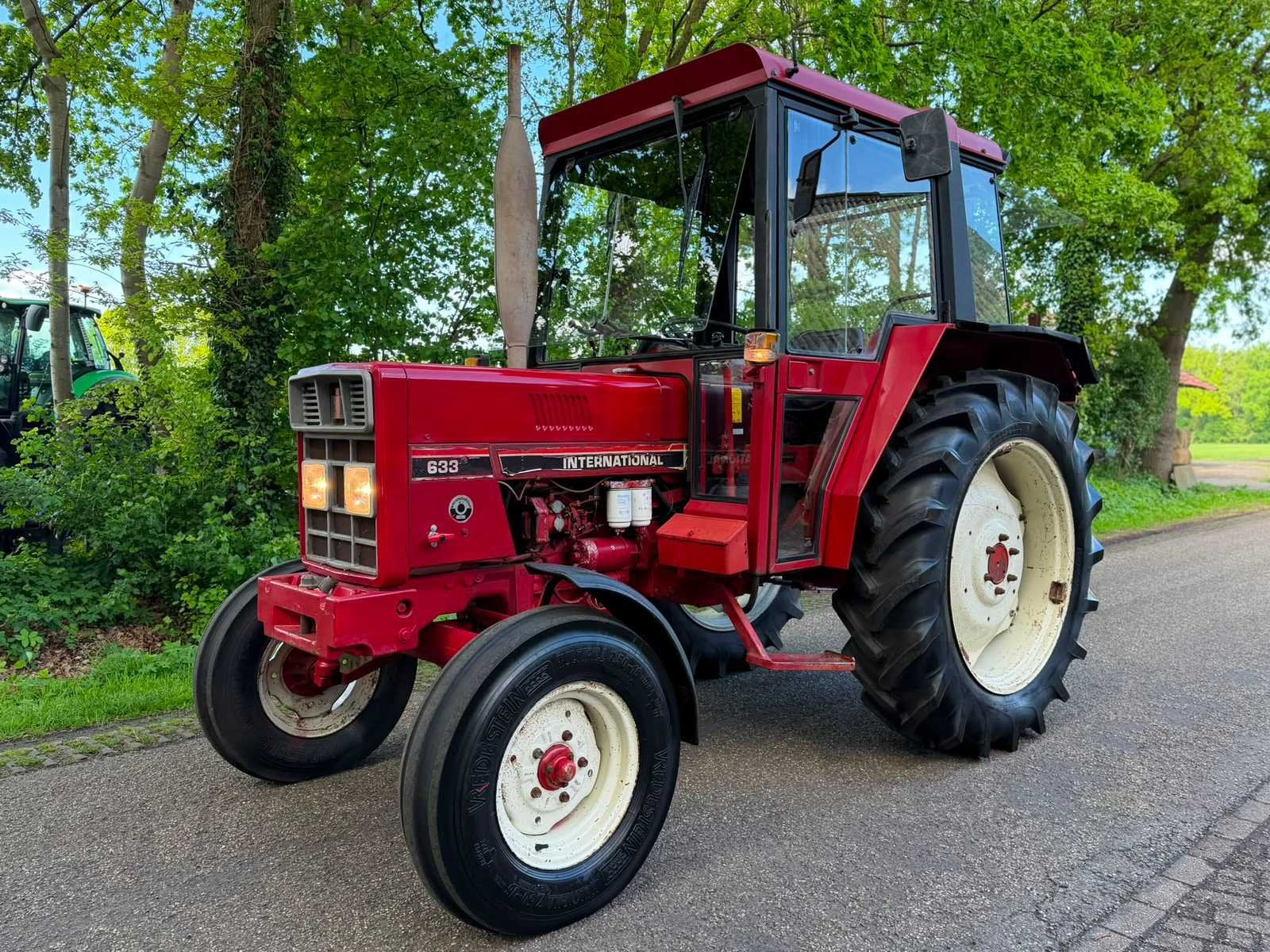 1985 case international 633 Tweewielaangedreven landbouwtrac, Gebruikt, Case IH