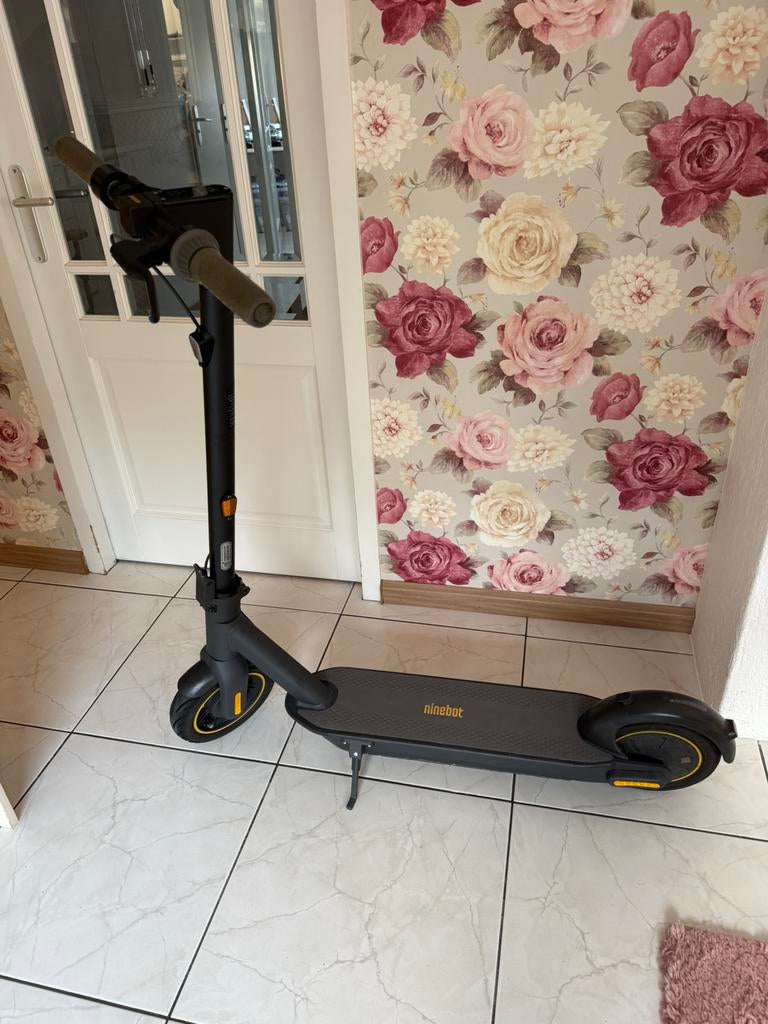 Segway Ninebot Max G30, Ophalen, Zo goed als nieuw, Elektrische step (E-scooter)