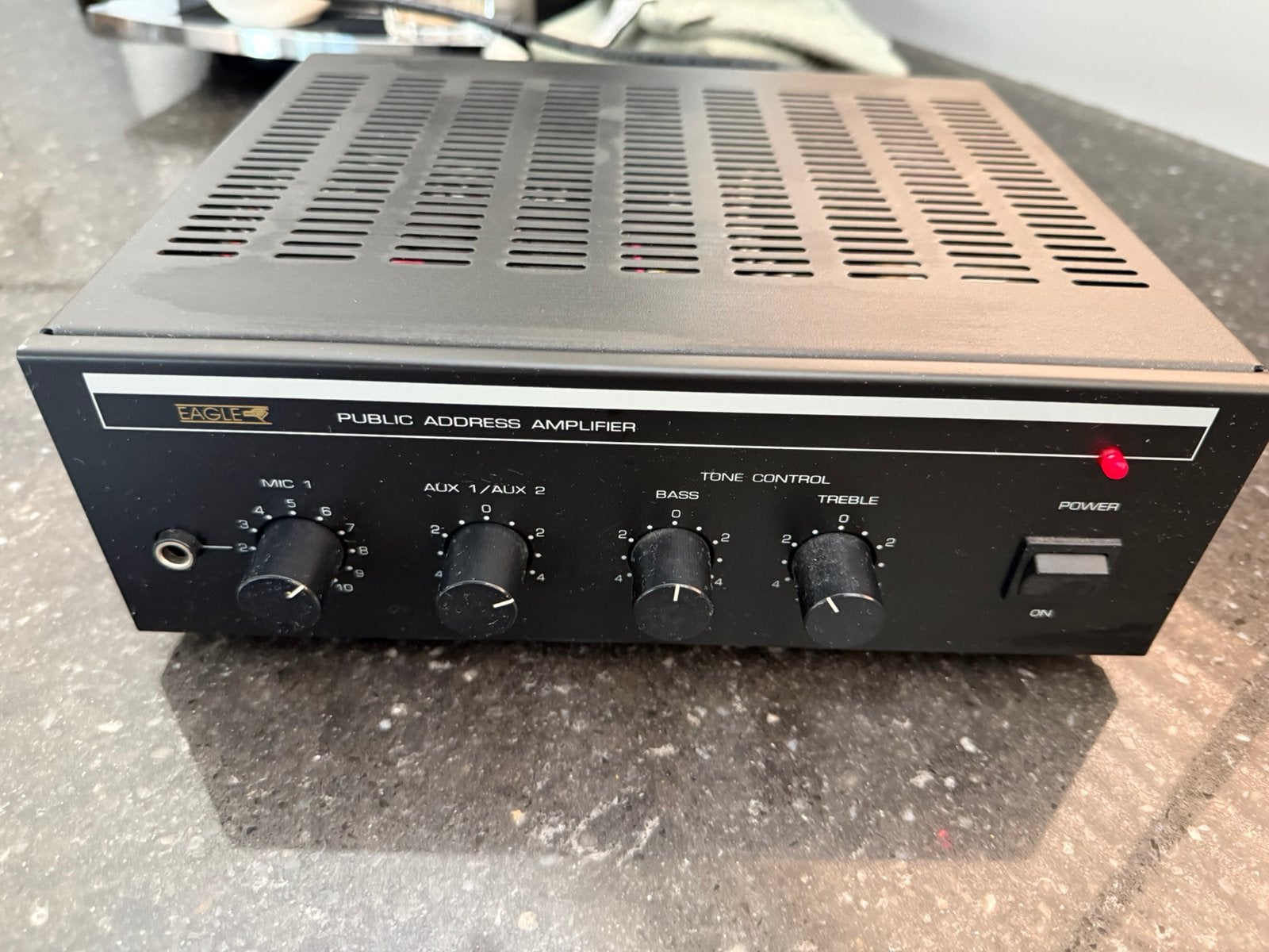 Eagle International PA2040E versterker – 40W RMS, Gebruikt, Ophalen, Overige merken, Minder dan 60 watt