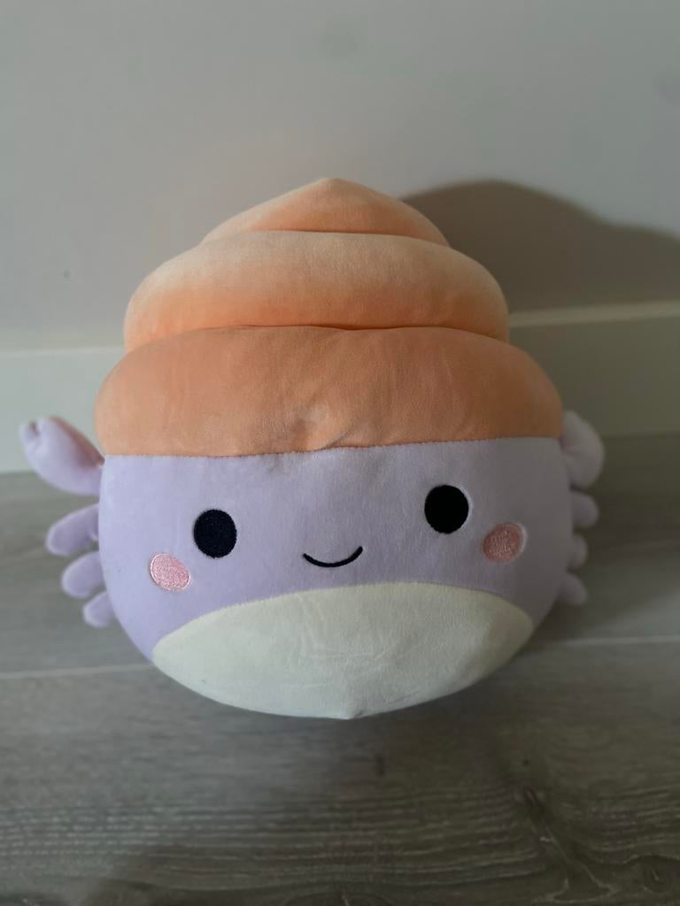 Squishmallow paarse krab met oranje schelp, Kinderen en Baby's, Speelgoed | Knuffels en Pluche, Ophalen of Verzenden, Zo goed als nieuw