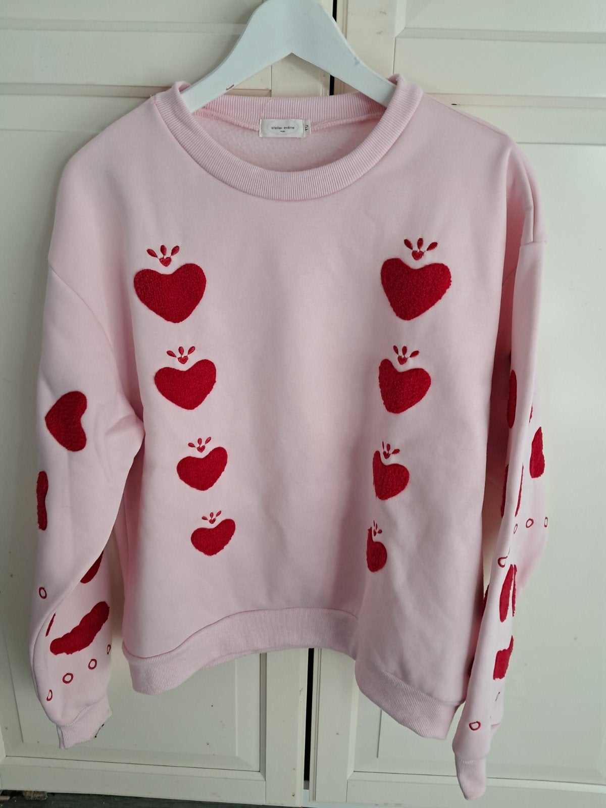 Roze sweater met rode hartjes - Maat Small/Medium, Maat 38/40 (M), Ophalen of Verzenden, Zo goed als nieuw, Roze