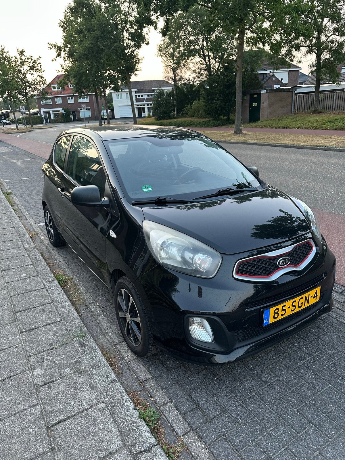 Kia Picanto 1.0 Cvvt 3-DRS 2011 Zwart, Voorwielaandrijving, Stof, Zwart, 400 kg
