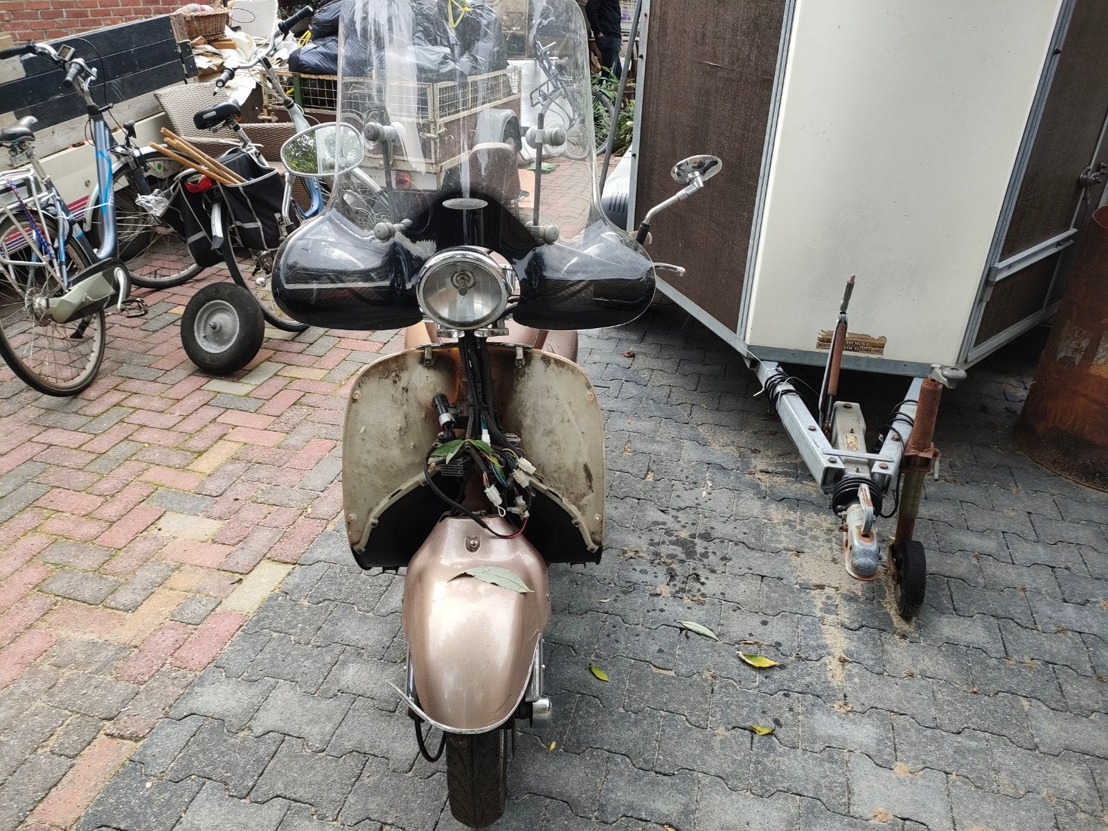 Retro Scooter - Opknapper met Schade, Ophalen, Gebruikt, Benzine