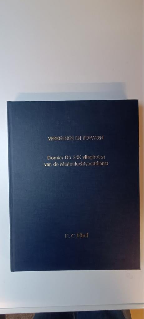 Luchtvaart boeken, Verzamelen, Luchtvaart en Vliegtuigspotten, Verzenden, Zo goed als nieuw, Boek of Tijdschrift