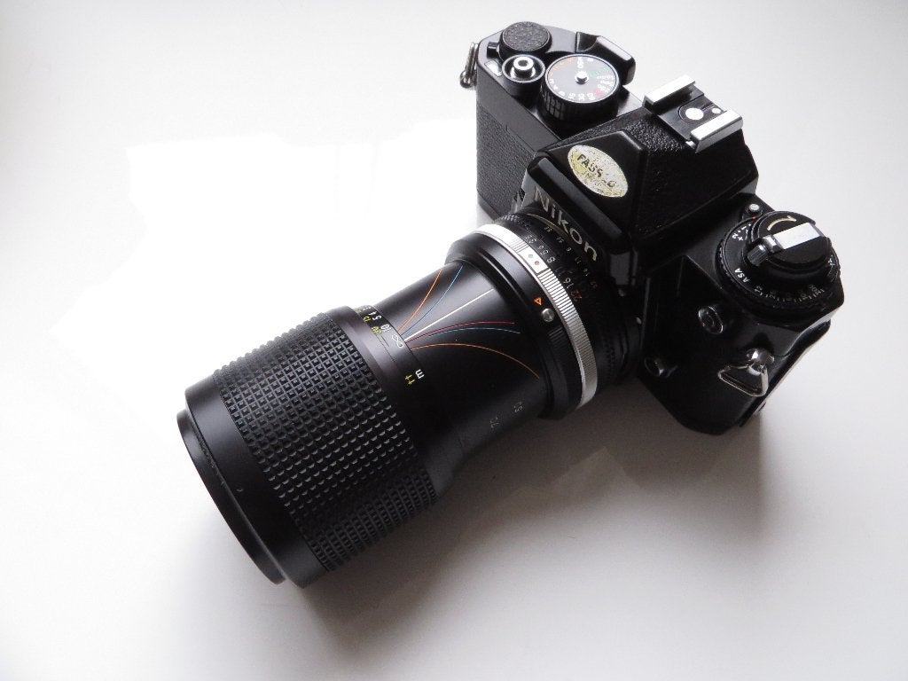Nikon Fe + Nikkor zoom Macro 35/105mm, Verzenden, Gebruikt, Spiegelreflex, Nikon