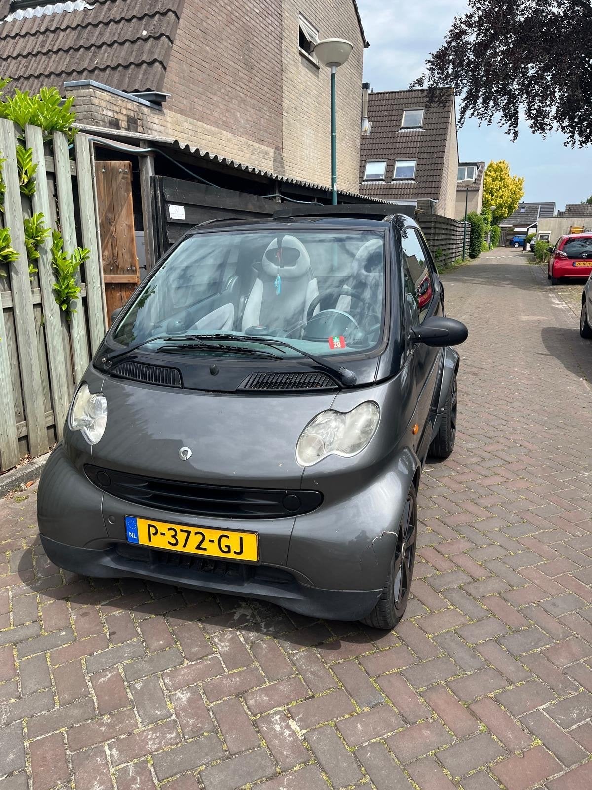 Smart 0.7 Cabrio 45KW 2005 Grijs. 102.000 km, Auto's, Smart, 21 km/l, Achterwielaandrijving, Cabriolet, 61 pk