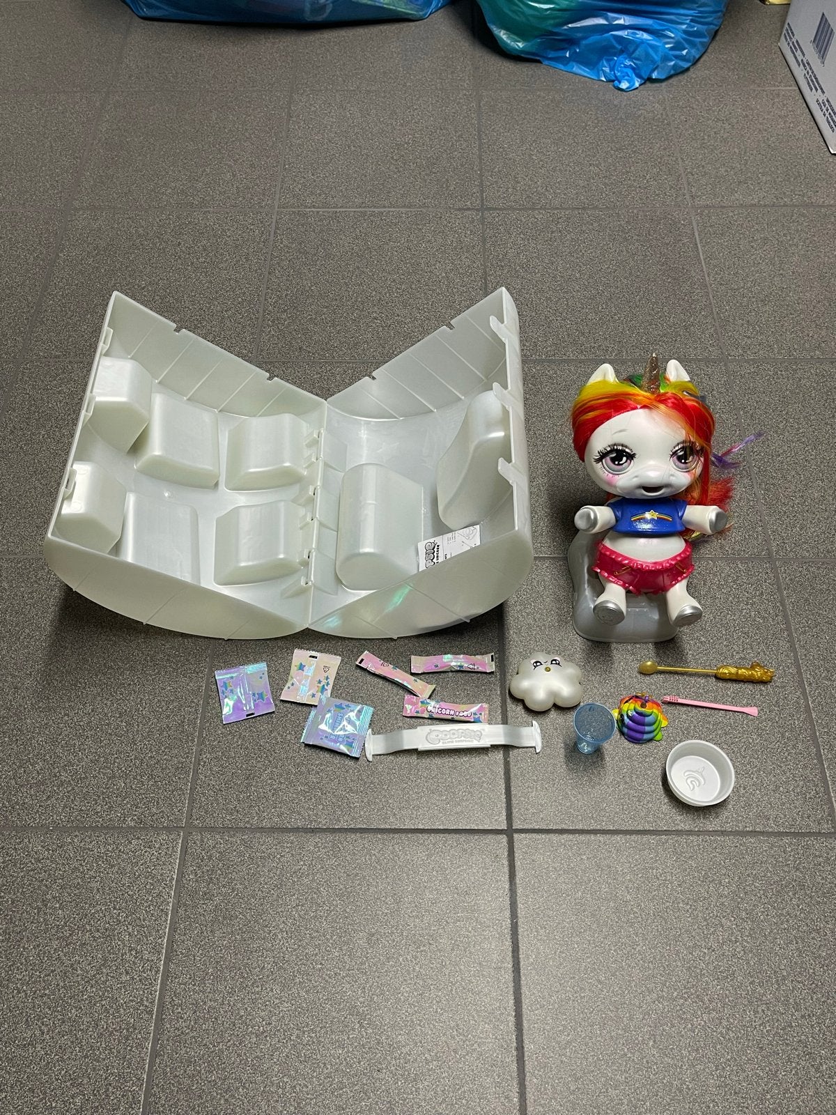 Poopsie - Rainbow Brightstar & Pooey Puitton, Ophalen, Gebruikt, Meisje