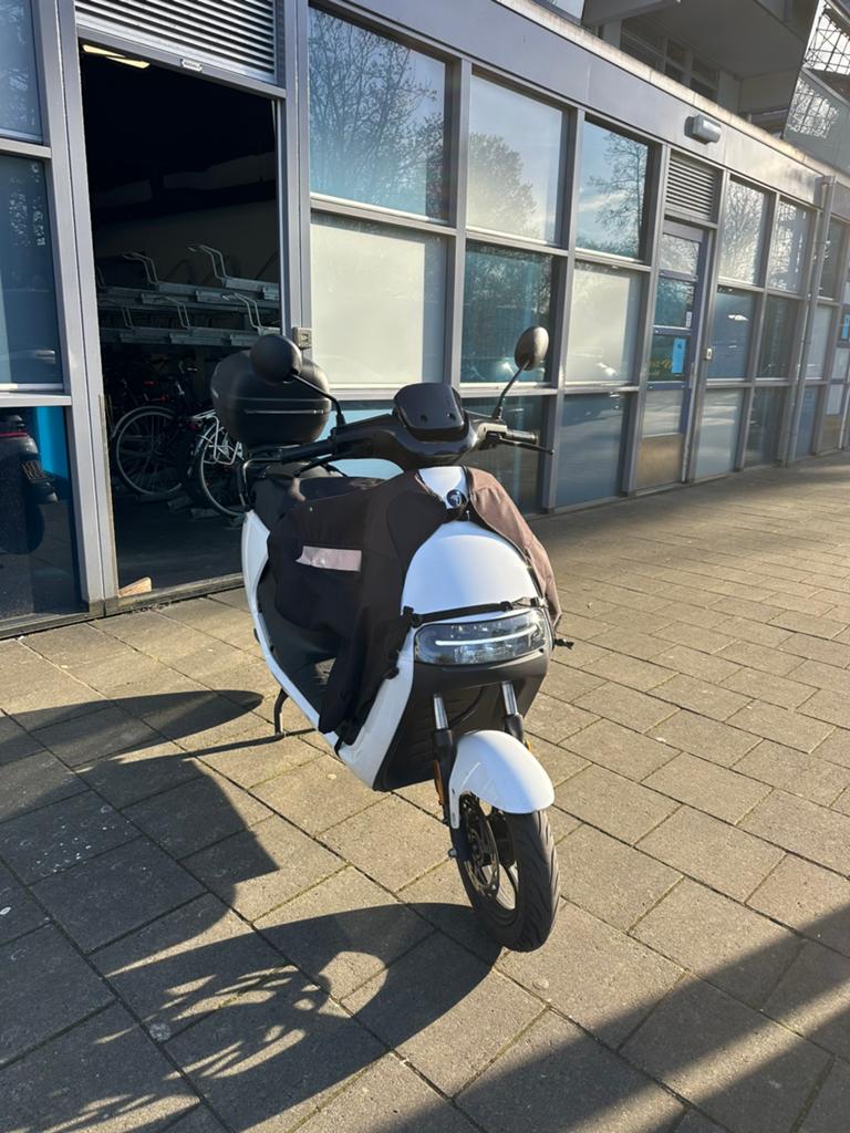 Segwae e110s 2025 geel kenteken €1650 twee accu, Ophalen, Overige modellen, Maximaal 45 km/u, Zo goed als nieuw