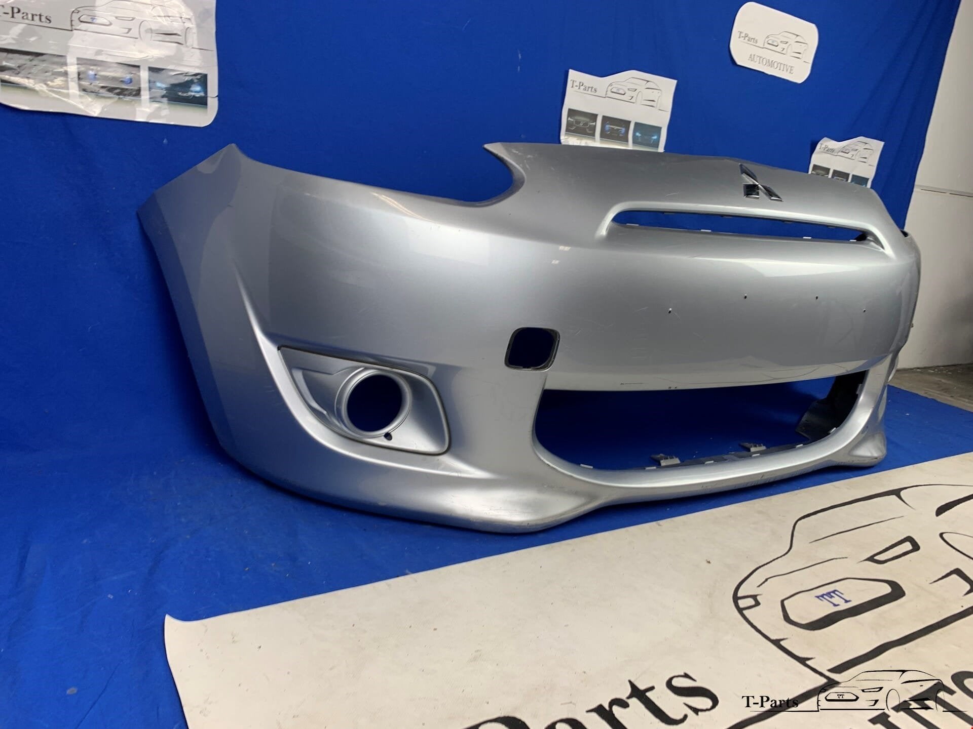 Mitsubishi space star voorbumper bumper 2012+ origineel, Info@fabrikant.eu, Voor, Ophalen of Verzenden, Fabrikantstraat 1
1000 AA  Amsterdam