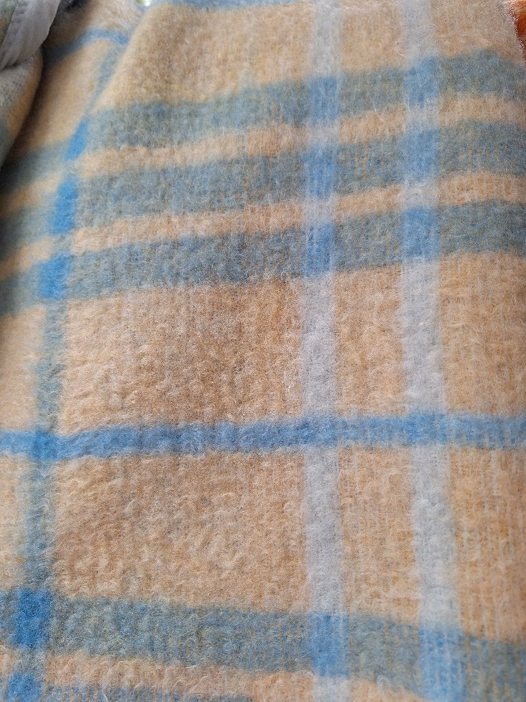 Wollen deken, Huis en Inrichting, Woonaccessoires | Plaids en Woondekens, Gebruikt, Wol, Ophalen of Verzenden, Blauw