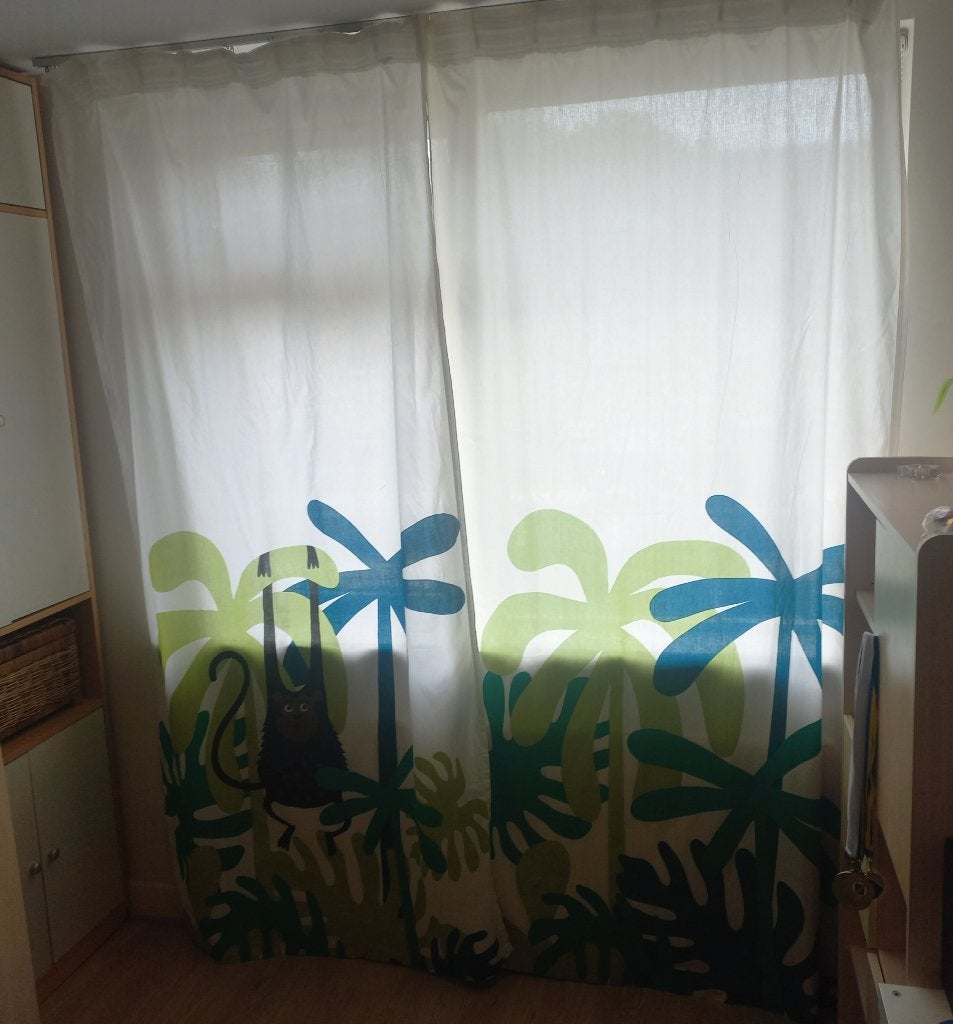gordijnen jungle aap Ikea, evt met bijpassend dekbedovertrek, Huis en Inrichting, Gebruikt, Ladderband, 234 cm, Ophalen of Verzenden