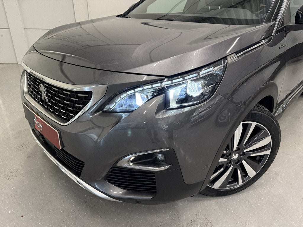 Peugeot 5008 1.2 PureTech GT-Line 7p. PANO-SCHUIFDAK/LEER-SP, Auto's, Voorwielaandrijving, Gebruikt, 1199 cc, 7 stoelen